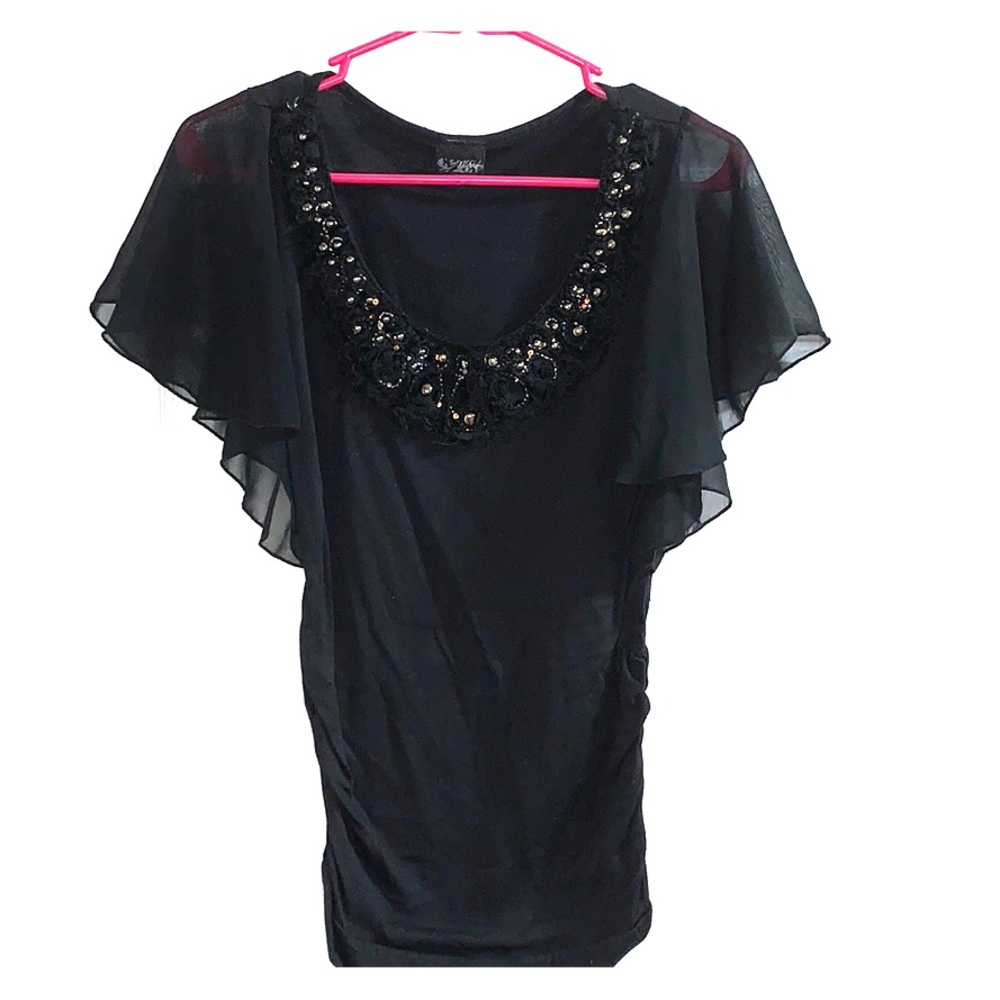 Black fitted top- the buckle